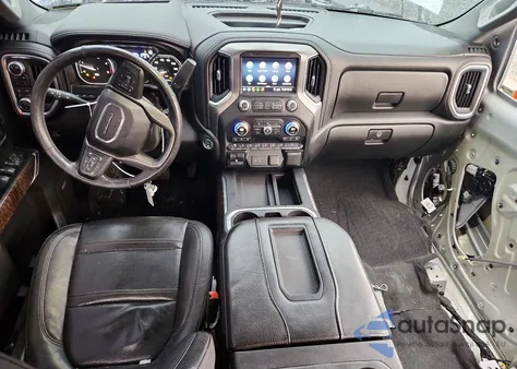 2020 GMC Sierra K2500 Denali z USA, uszkodzony, nr VIN 1GT49REY3LF156206